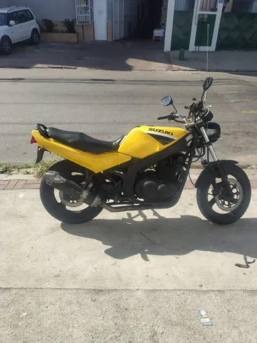 Suzuki GS500