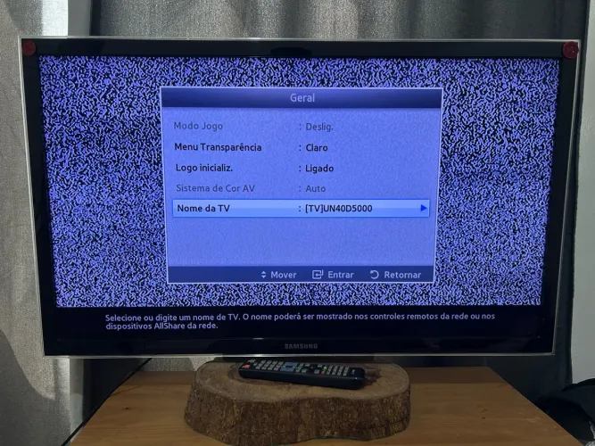 TV SAMSUNG LED 40 POLEGADAS + SUPORTE DE MADEIRA ARTESANAL