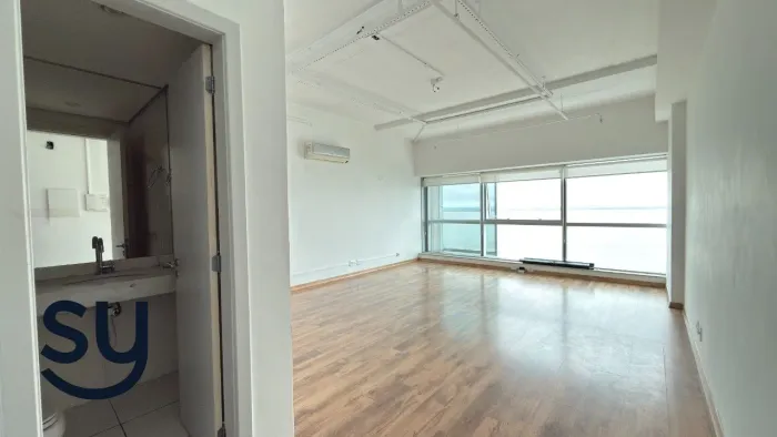 Sala Comercial com 1 vaga no Diamond Tower