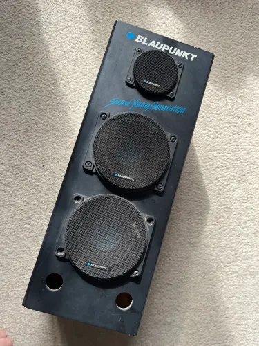 Caixa de som antiga blaupunkt