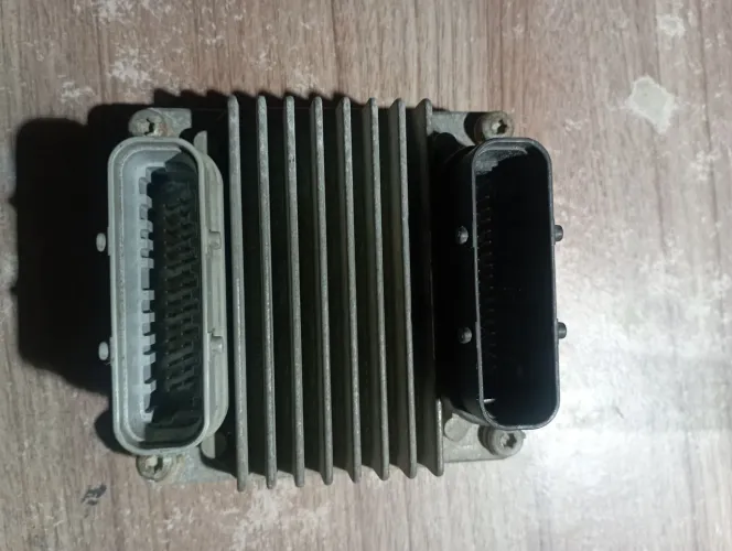 Funcionando usado porém zero faço troca também