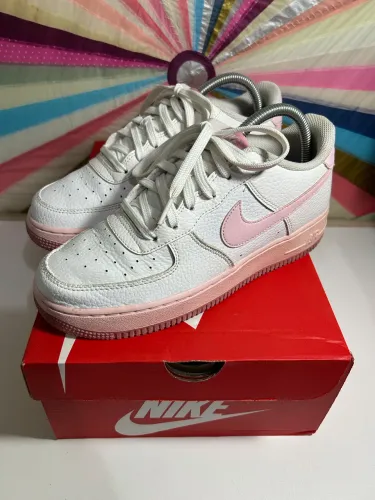 Nike Air Force 1 Low GS White Pink