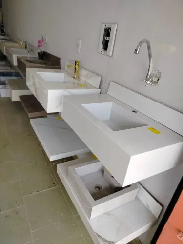 Pias de Porcelanato Medindo 70×40