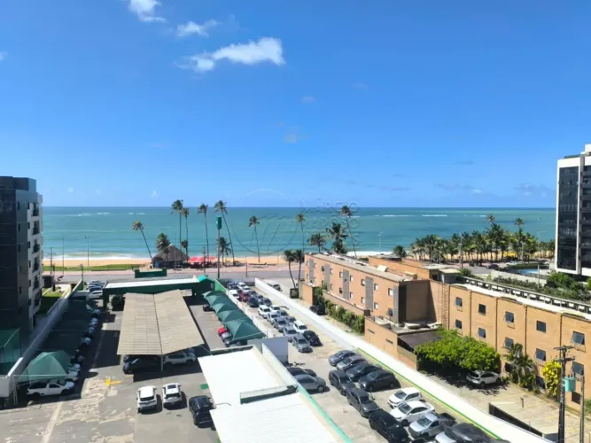 Apartamento com 4 Suítes com Varanda Vista Mar à venda no Edf Paulo Brandão Nogueira