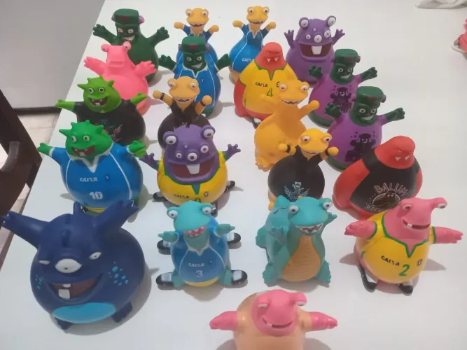 Bonecos Poupançudos da Caixa item para colecionador
