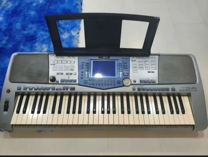 Teclado Yamaha PSR 1100