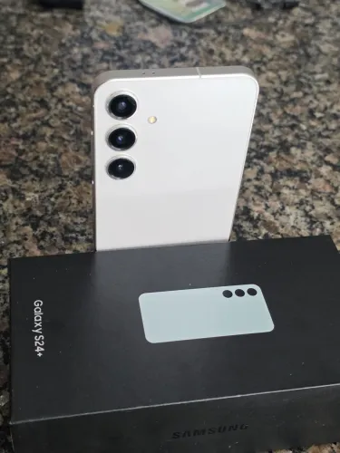 S24+ | 256gb | 12gb ram - No preço