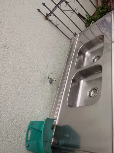 Pia 2 cubas entrego