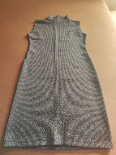 Vestido canelado