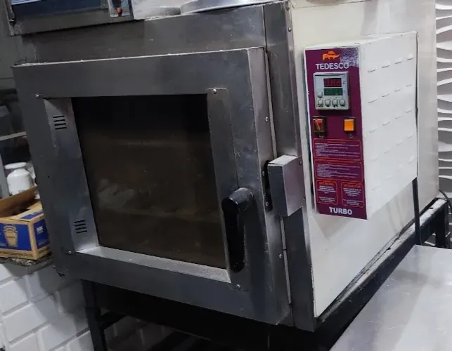 Forno Turbo Industrial Tedesco - 5 esteiras, Bom estado