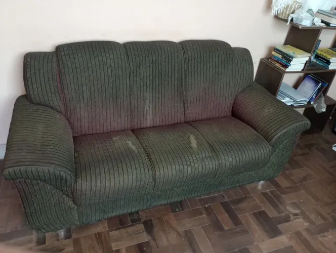 Sofá de 3 lugares 