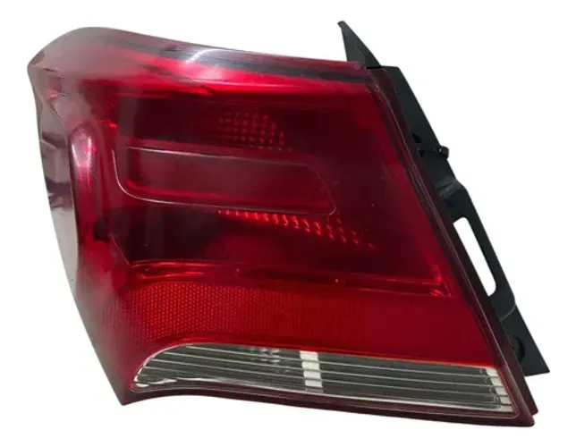 Lanterna Traseira Esquerda Prisma 2017/2019 Sedan 60899 Esquerdo/motorista Vermelho