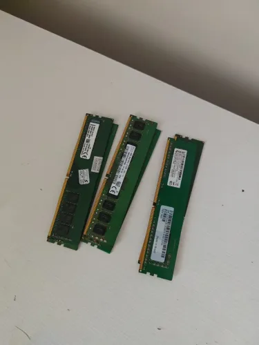 Memória 4GB DDR4