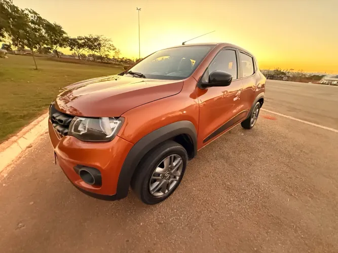 Renault Kwid Intense 1.0 Flex 12V 5P Mec. 2022