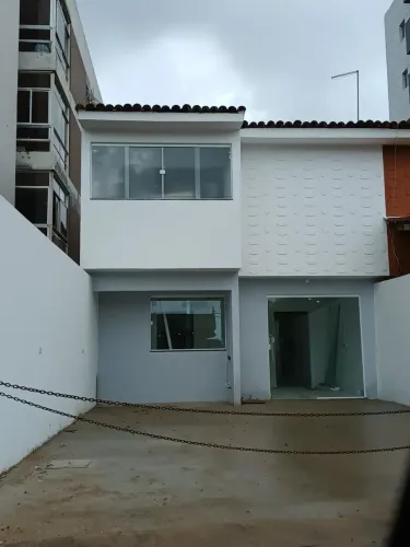 Seu negócio na avenida principal do Janga, em um imóvel amplo e bem localizado