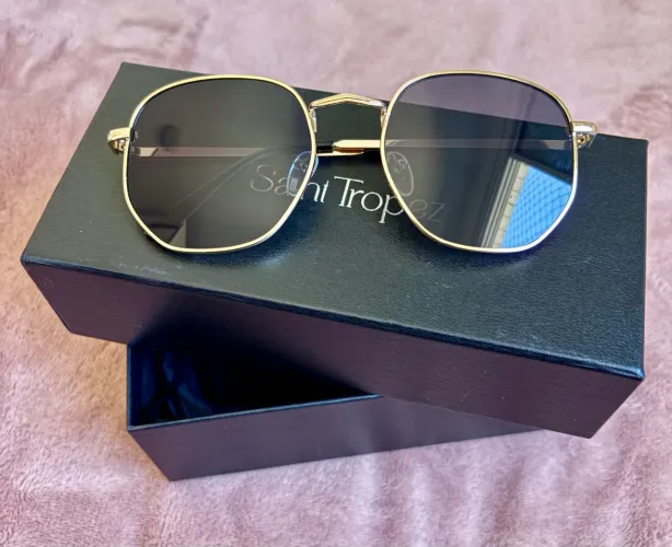 Óculos de sol Saint Tropez dourado