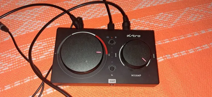 Astro a40