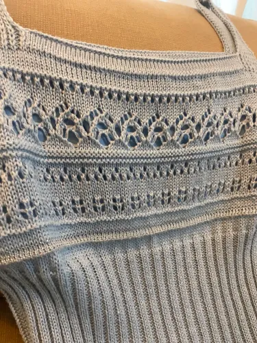 Vestido azul de crochê 