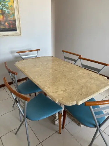 Mesa de granito