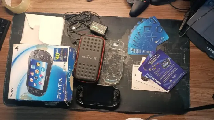 PS VITA 3G/WIFI ****LEIA A DESCRIÇÃO****