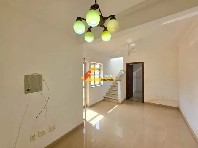 Apartamento Cobertura à venda, 3 quartos, 1 suíte, 2 vagas, Santo Antônio - Divinópolis/MG