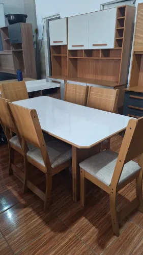 Mesa de jantar 6 cadeiras nova