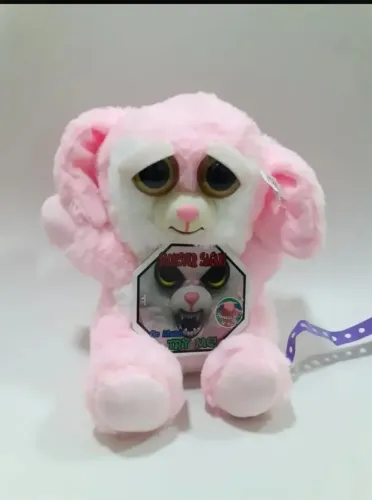 Feisty Coelho rosa