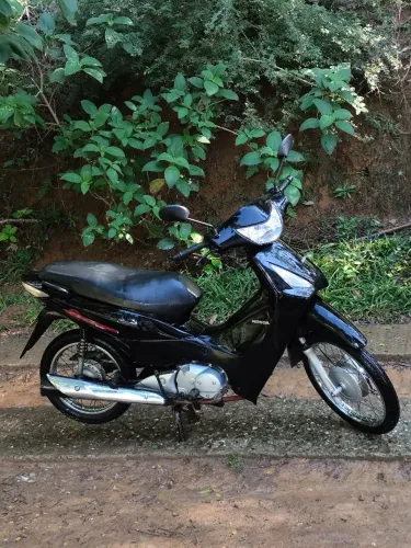 Biz 125 es/ moto em ótimo estado de conservação!
