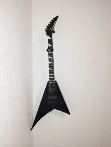 Guitarra jackson flying EMG 81/85