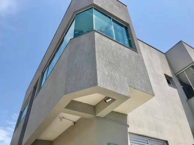 Alugo apartamento mobiliado para temporada em Uberlândia 