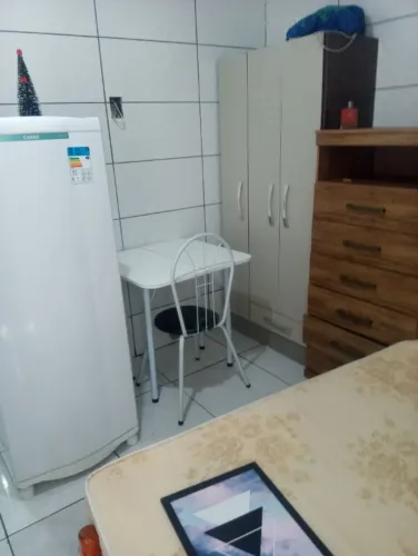 Aluga-se kitnet direto com proprietario