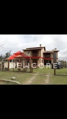 Casa em Rua Leste 13 - Araçatuba - Imbituba/SC