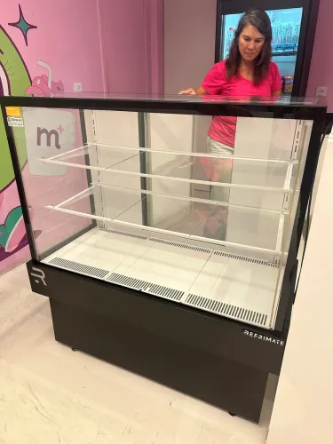 Balcão expositor refrigerado