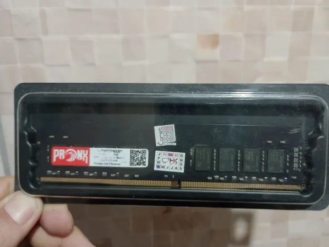 TROCO DDR4 8 GB POR DDR3 8 GB