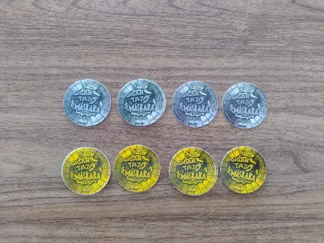 Tazos o maskara ultra e super Magic e gigan tazo 
