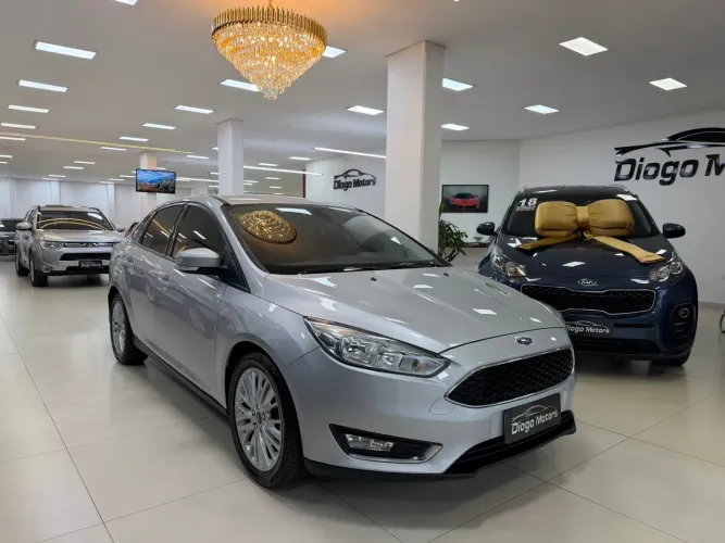 Ford Focus Fastback Se/se Plus 2.0 Flex Aut. 2018