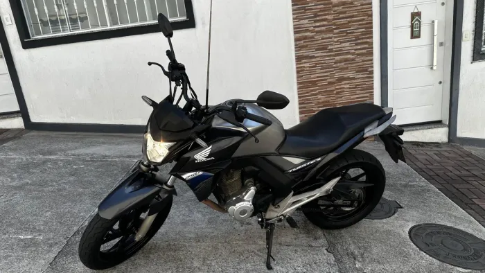 HONDA TWISTER CB250F CBS 2020