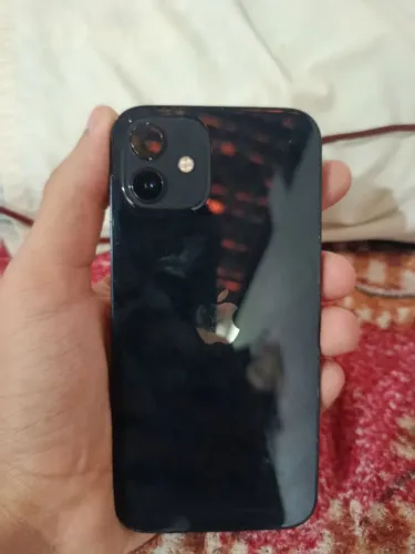 iPhone 12
