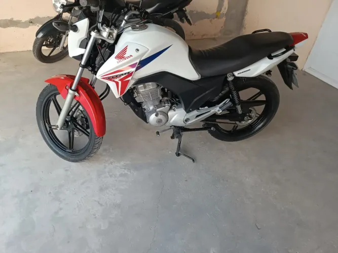 Moto super conservada 