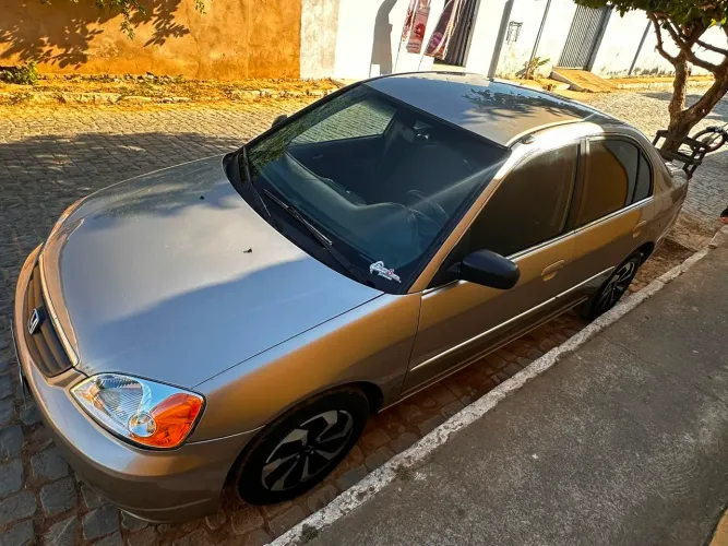 Honda Civic Sedan Lx/lxl 1.7 16V 115cv Aut. 4P 2002