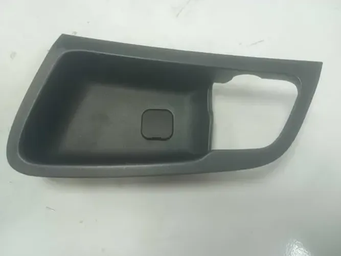 Moldura Maçaneta Interna Tras. Esq. Hyundai I30 2009-2012 Preto