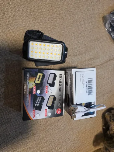 Lanterna Boruit K351 Led 400lm 3unidades, R$ 50,00 cada ou as 3 por R$ 120,00.
