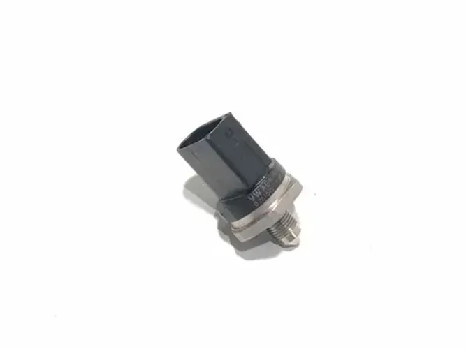 Sensor Pressão Combustível Audi Q5 2.0 Tfsi 2014 06j906051j