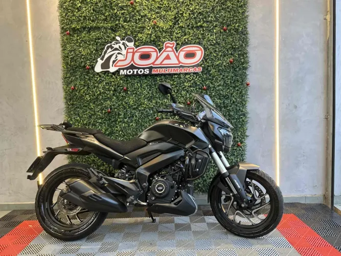 Bajaj Dominar 400 2023