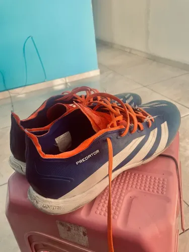 Chuteira Predator 2024