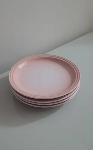 Le creuset kit 4  pratos 19 cm