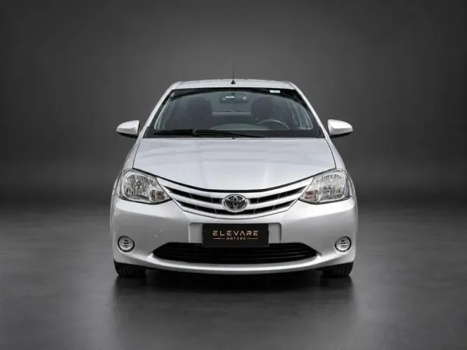 Toyota Etios X 1.3 Flex 16V 5P Aut. 2015