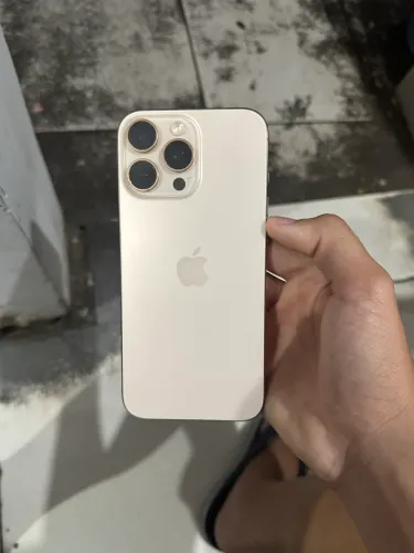 iPhone 16 Pro Max 256gb caixa e nota fiscal
