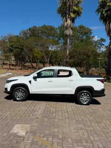 Fiat Strada Freedom 1.3 Flex 8V CD 2022