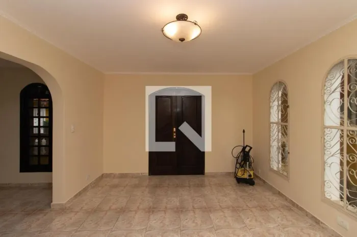 Casa à Venda - Vila Pedra Branca, 6 Quartos, 680 m2